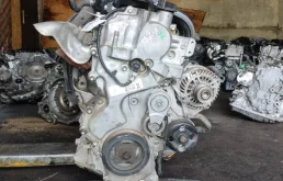 Двигатель без навесного для Nissan Qashqai+2 2008 года на фотографиях