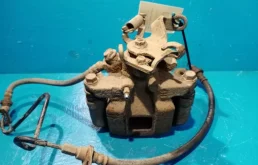 Суппорт задний левый (4605B843) для Mitsubishi ASX I rest 1 (2013-2016)