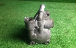 Насос ГУР для Audi A8 2010 года на фотографиях