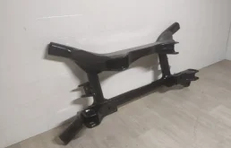 Задний подрамник для Mitsubishi ASX 2015 года на фотографиях