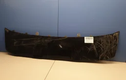 Накладка переднего бампера для Audi Q3 на фотографиях