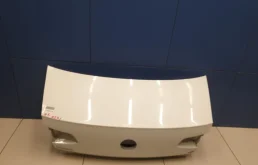 Дверь багажника для Volkswagen Passat на фотографиях