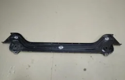 Нижняя планка телевизора для Mercedes-Benz GL class 2008 года на фотографиях