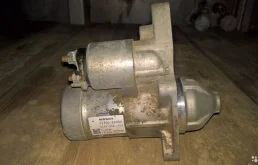 Стартер для Nissan Tiida на фотографиях