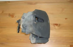 Суппорт передний правый для Opel Zafira B 2005-2015