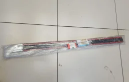 Молдинг передней левой двери для Land Rover Freelander на фотографиях