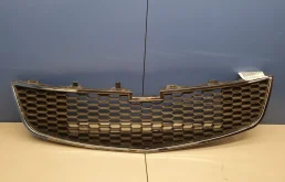 Решетка радиатора для Chevrolet Cruze на фотографиях