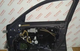 Дверь передняя правая для Infiniti M на фотографиях