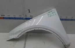 Крыло левое для Audi Q5 2018 года на фотографиях