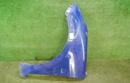 Крыло левое для Hyundai Solaris 2010 года на фотографиях