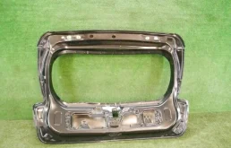 Крышка багажника для Kia Picanto на фотографиях