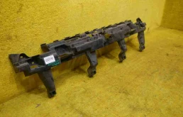 Усилитель бампера передний верхний для Renault Kaptur на фотографиях