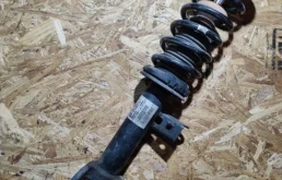 Амортизатор передний левый (31 31 6 852 873) для BMW 5er Ф10 2010-2013