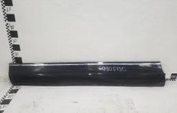 Молдинг передней левой двери для Audi Q7 2015 года на фотографиях