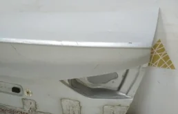 Крышка багажника для Hyundai Elantra на фотографиях