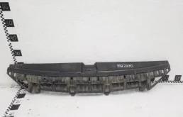 Кожух замка капота для Hyundai Solaris 2018 года на фотографиях