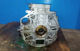 Блок цилиндров ДВС (без ГБЦ) для Mitsubishi Outlander 2012 года на фотографиях