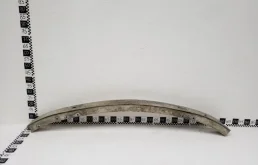 Усилитель бампера передний верхний для Mercedes-Benz GL class на фотографиях