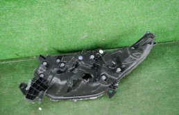 Фара ксенон левая для Toyota Alphard на фотографиях