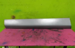 молдинг двери передний левый для Audi Q7 4L 2005-2015