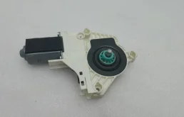 Мотор стеклоподъемника передний правый для Audi A5 8T Sportback 2007-2016