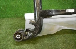 Задний стеклоочиститель для Audi Q7 на фотографиях