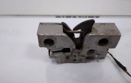 Замок капота для Skoda Rapid 2019 года на фотографиях