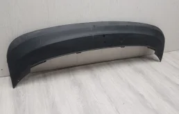 Накладка переднего бампера для Skoda Rapid на фотографиях