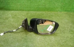 Зеркало боковое правое для Nissan Qashqai 2013 года на фотографиях