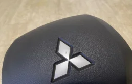 Подушка безопасности водителя для Mitsubishi ASX на фотографиях