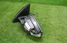 Стекла и зеркала для Skoda Rapid 2018 года на фотографиях