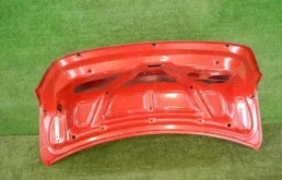 Дверь багажника для Hyundai Solaris 2016 года на фотографиях