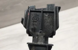 Форсунка фароомывателя правая для Mazda CX 5 на фотографиях