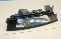 Противотуманка (ПТФ) передняя левая для Skoda Rapid 2015 года на фотографиях