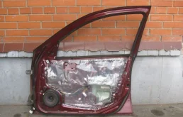 Дверь передняя правая для Nissan Almera Classic на фотографиях