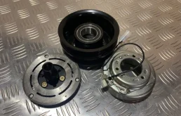 Муфта компрессора кондиционера для Volvo C30 на фотографиях
