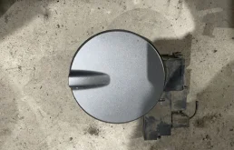 LR002242 лючок бензобака черный для Land Rover Freelander L359 rest II 2012-2014