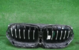 жалюзи решетки радиатора (51749447386) для BMW X6 G06 2019+