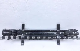 Усилитель заднего бампера для Hyundai Solaris 2014 года на фотографиях