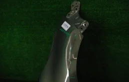 Крылья для Toyota Corolla 2019 года на фотографиях