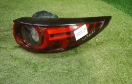 Фонарь правый для Mazda CX 5 на фотографиях