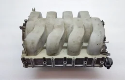 Впускной коллектор (079133185BM) для Audi A8 D3 2002-2010