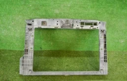 Панель радиатора (телевизор) для Skoda Rapid 2021 года на фотографиях