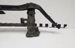 Усилитель бампера передний верхний для Mercedes-Benz GL class на фотографиях