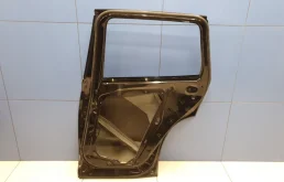 Накладка на дверь задняя правая для BMW X3 2019 года на фотографиях