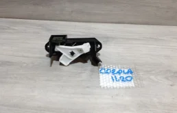 Ручка багажника для Toyota Corolla 2003 года на фотографиях