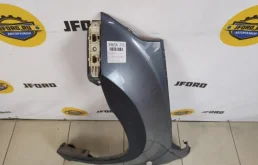 Крыло левое для Suzuki Grand Vitara 2006 года на фотографиях