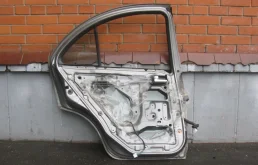 Дверь задняя левая для Nissan Almera Classic на фотографиях