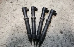 топливная форсунка для Mercedes-Benz SLK class R172 2011-2016