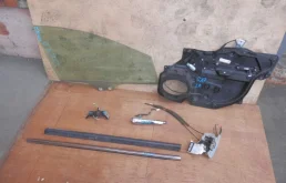 Стеклоподъемник передний левый для Mazda CX 7 на фотографиях